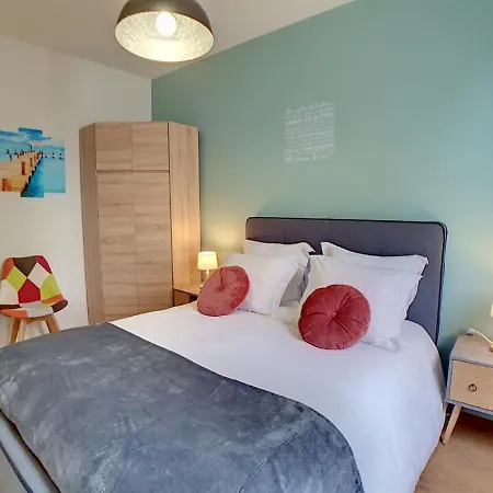 Apartament Stop Chez M Select Street # Qualite # Confort # Simplicite